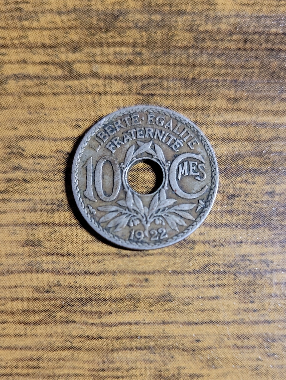 Vintage 1922 10 Centimes French Coin - Silver-Tone
